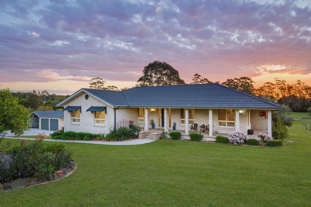 330 Sarahs Cres, King Creek, NSW 2446