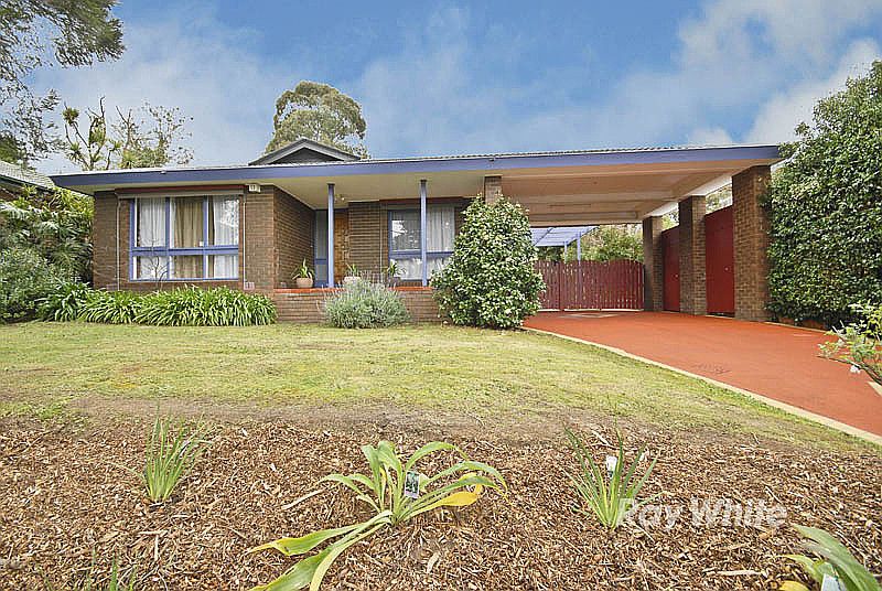 67 Chartwell Dr, Wantirna, VIC 3152