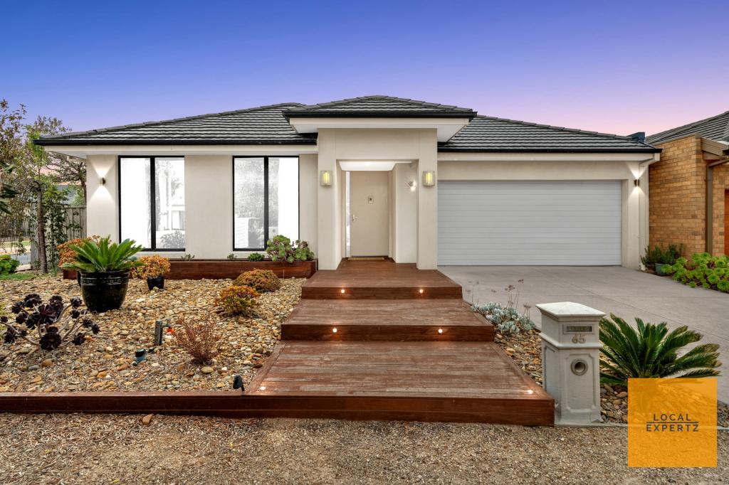 65 Middle Park Dr, Point Cook, VIC 3030