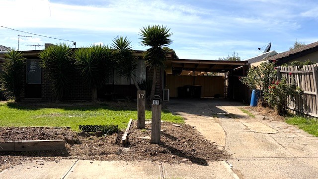 17 Waylett Ct, Deer Park, VIC 3023