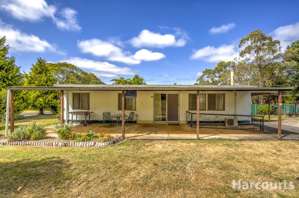 11 St Phillack Cres, Rawson, VIC 3825