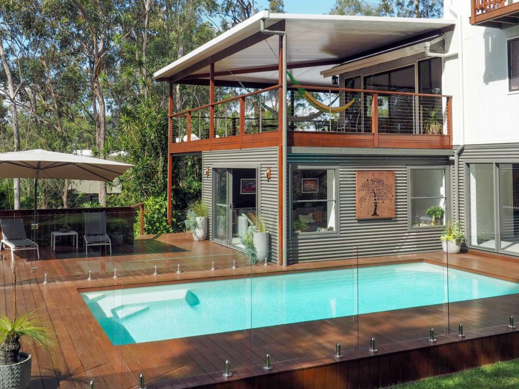 31 Saunders Dr, Bonogin, QLD 4213