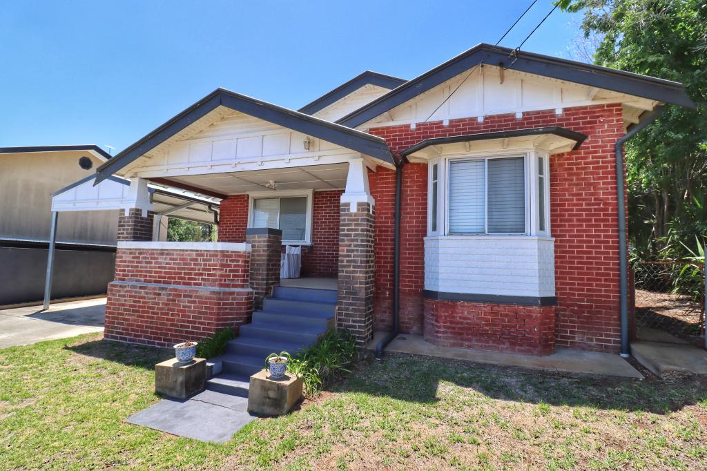 11 & 11A BLIGH ST, COWRA, NSW 2794