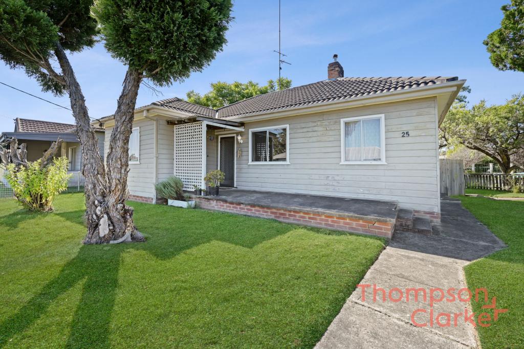 25 Barrett Ave, Cessnock, NSW 2325