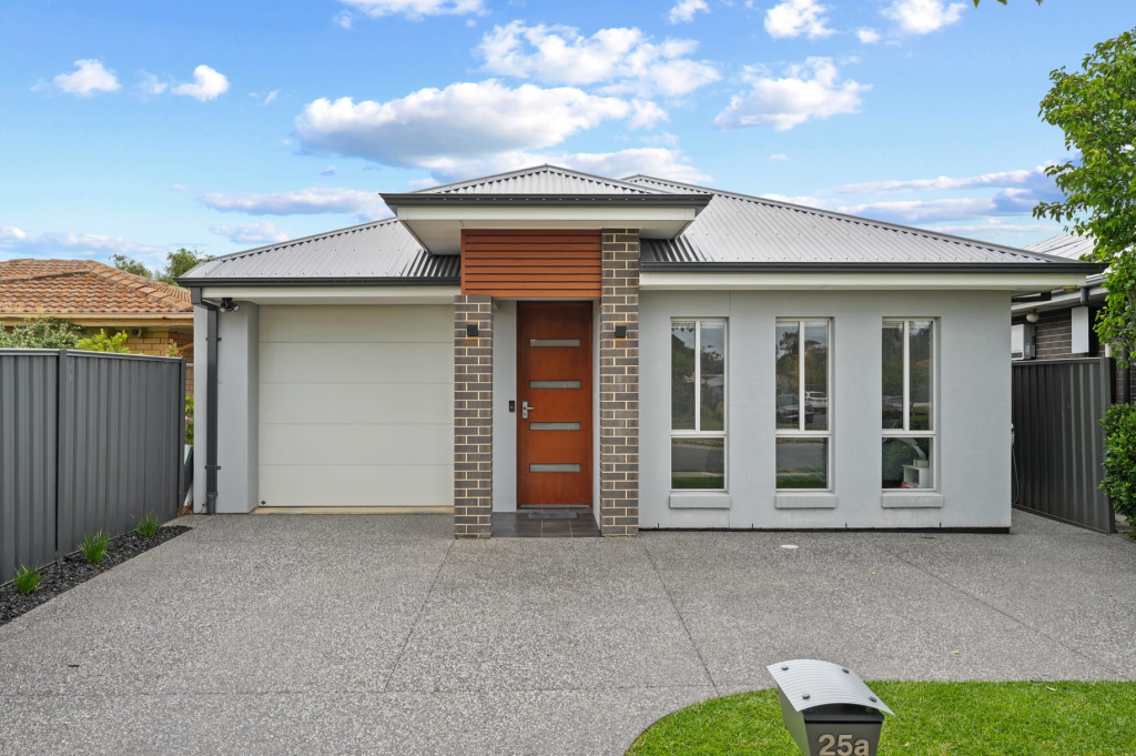 25a Fort St, Grange, SA 5022
