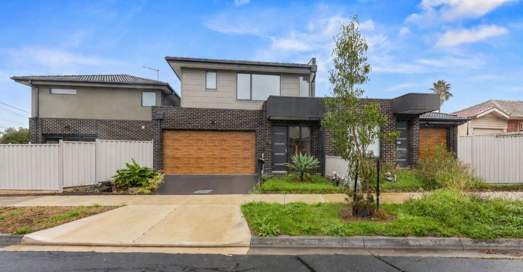 2/1 Fidge Ct, Jacana, VIC 3047