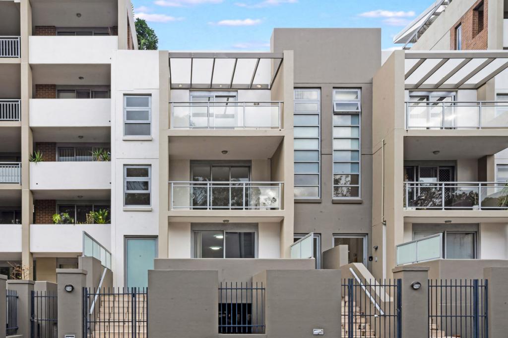 25/4-10 Benedict Ct, Holroyd, NSW 2142