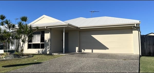 8 Schooner Ave, Bucasia, QLD 4750