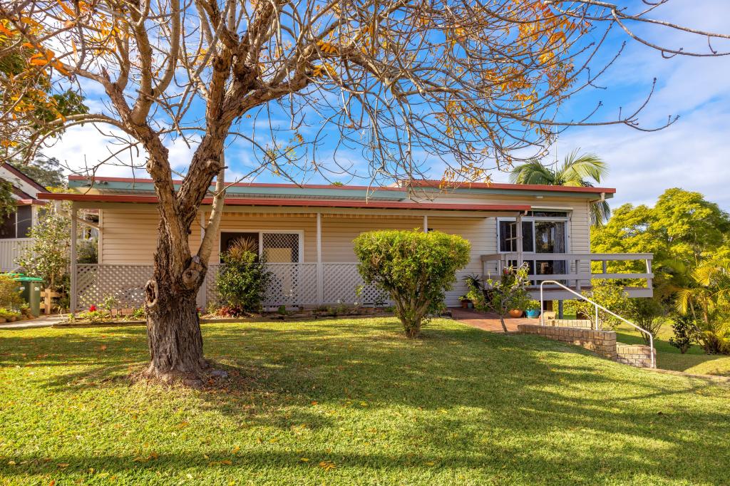 43 Bayview Cres, Taree, NSW 2430