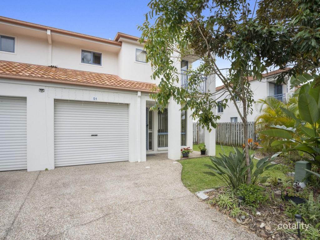 51/2 Studio Dr, Pacific Pines, QLD 4211