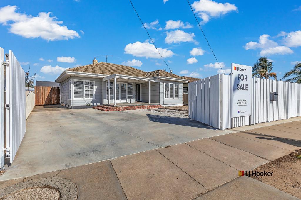 271 Ogilvie Ave, Echuca, VIC 3564