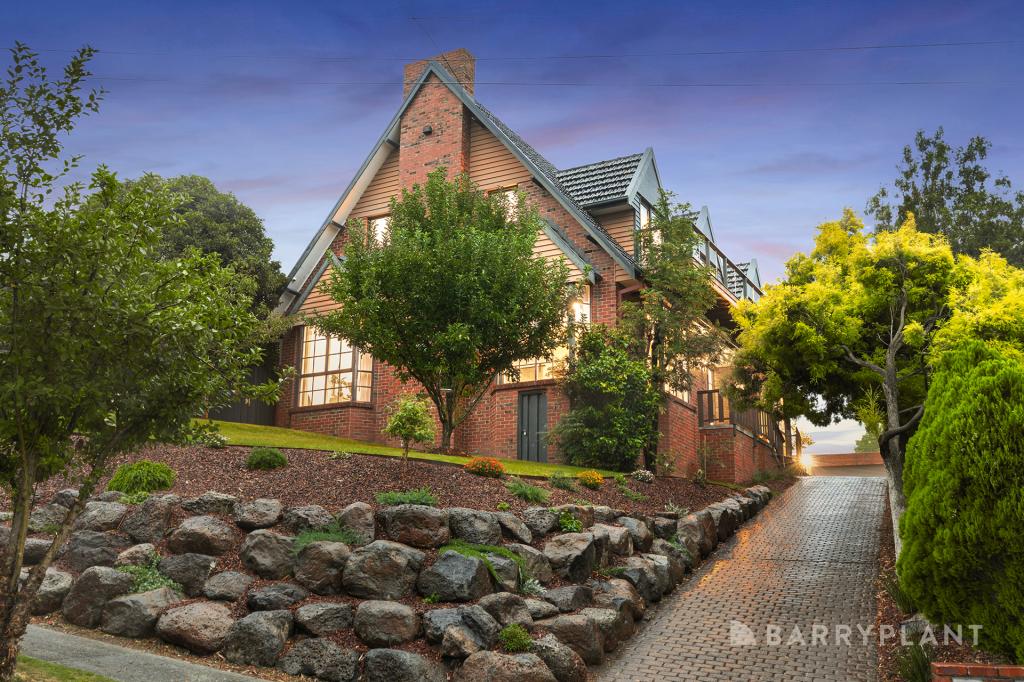 16 Parry Dr, Mooroolbark, VIC 3138