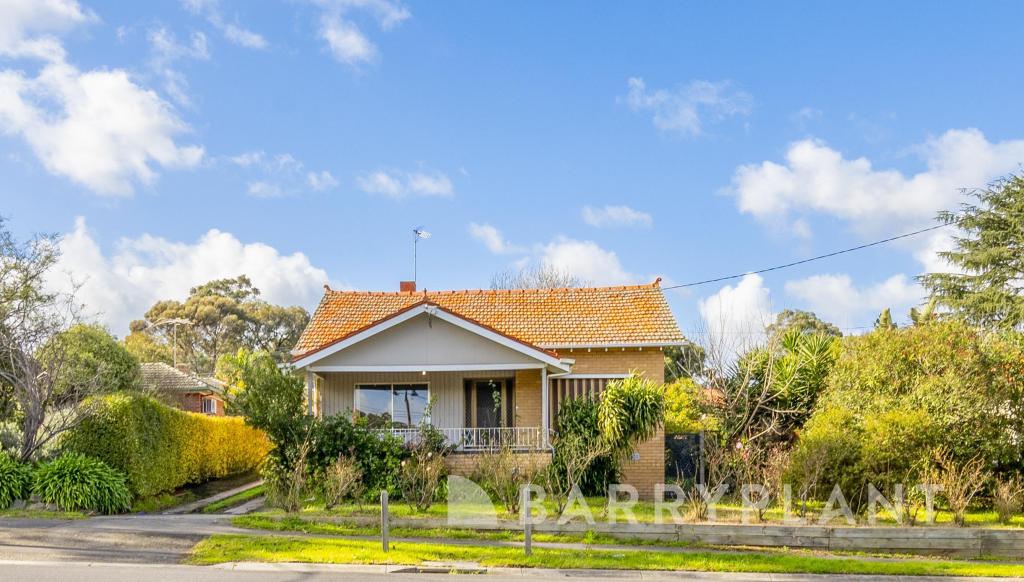 1102 Main Rd, Eltham, VIC 3095