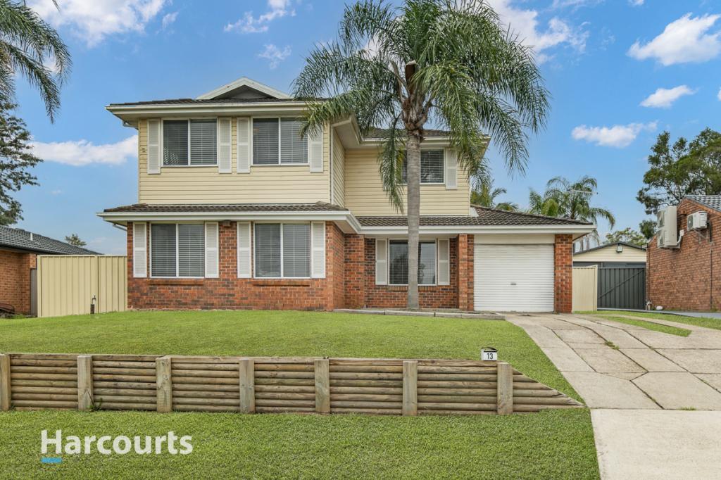 13 Strauss Rd, St Clair, NSW 2759