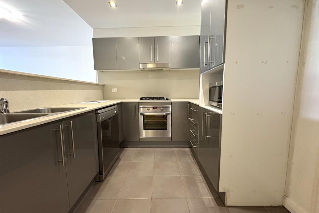 4318/10 Porter St, Ryde, NSW 2112