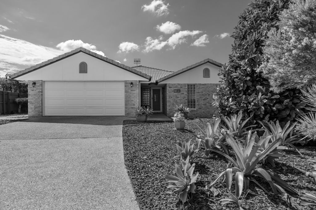 25 Acacia Cres, Tin Can Bay, QLD 4580