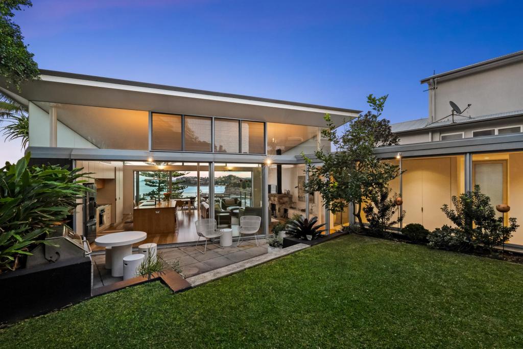 33a The Serpentine, Bilgola Beach, NSW 2107