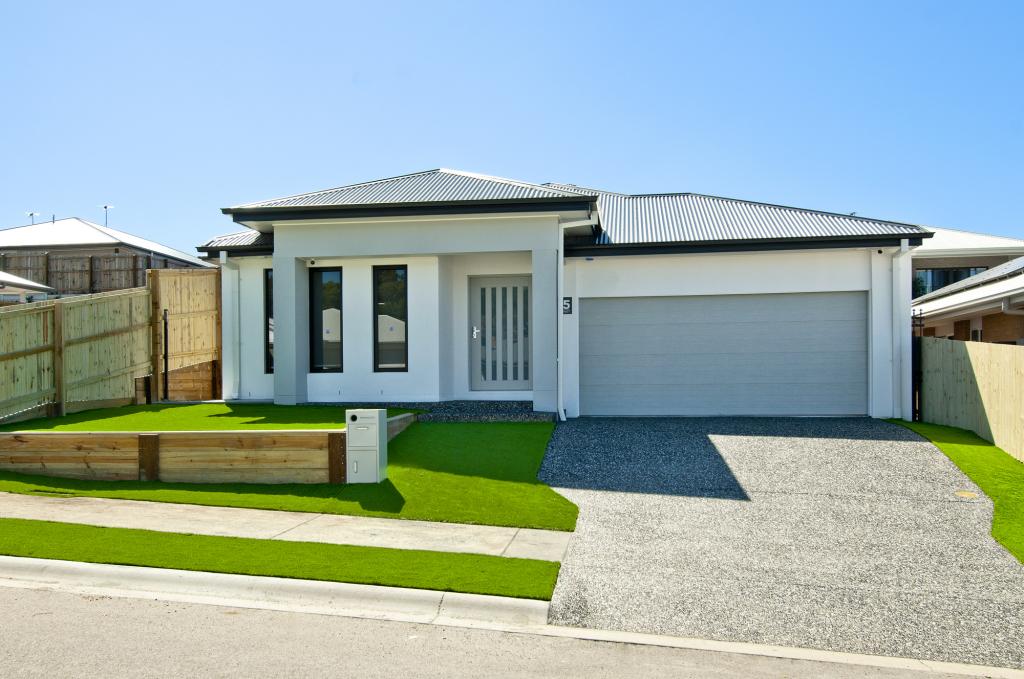 15 First St, Holmview, QLD 4207