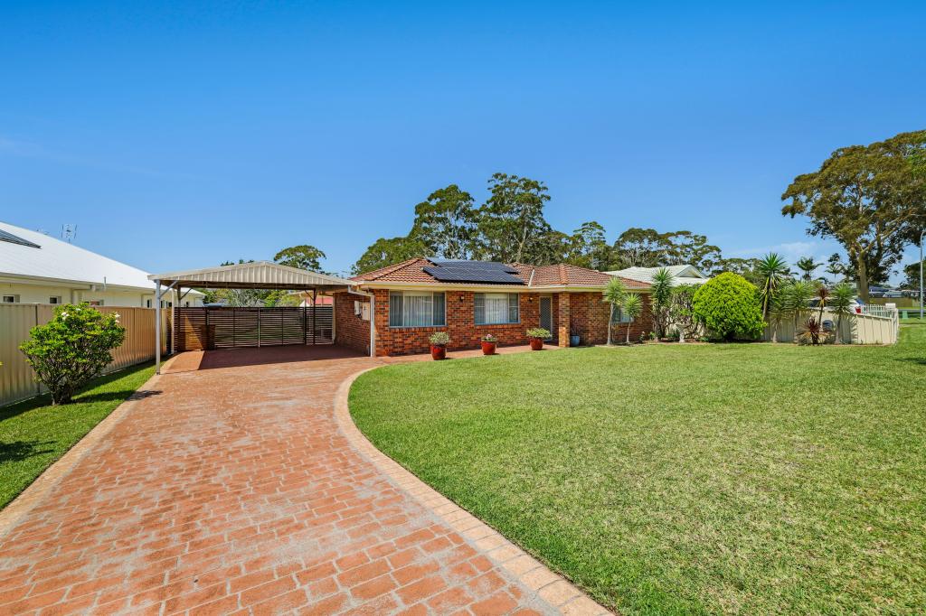 18 Encounter St, Callala Bay, NSW 2540