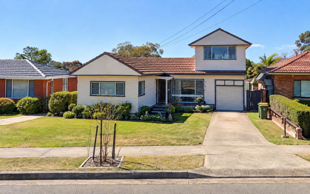 73 Anzac Ave, Engadine, NSW 2233