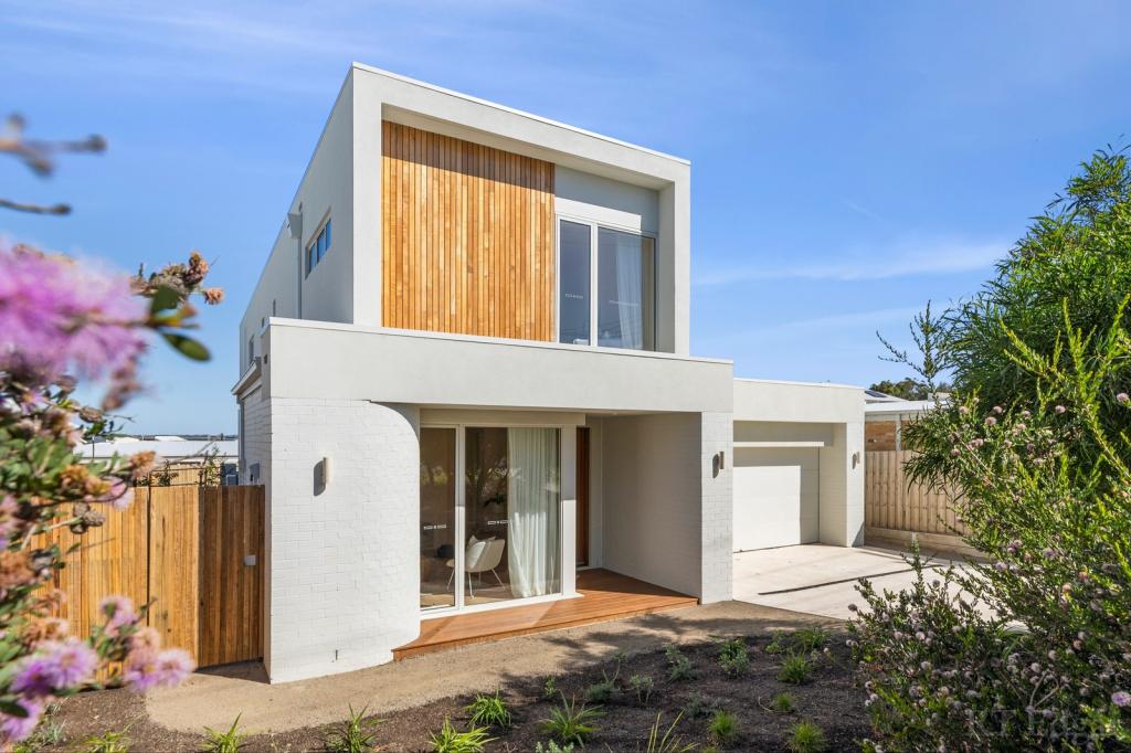 61 Fellows Rd, Point Lonsdale, VIC 3225