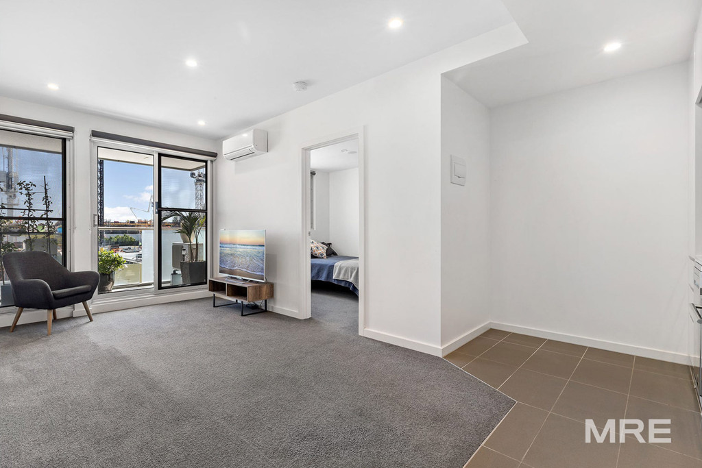 302/1525 DANDENONG RD, OAKLEIGH, VIC 3166
