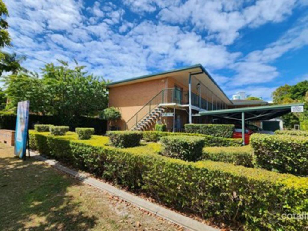 Unit 2/`161 Muir St, Labrador, QLD 4215