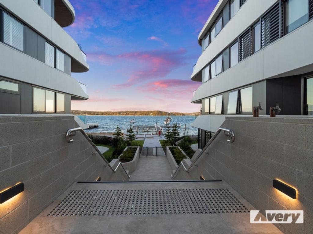 303/2 Wharf Rd, Toronto, NSW 2283