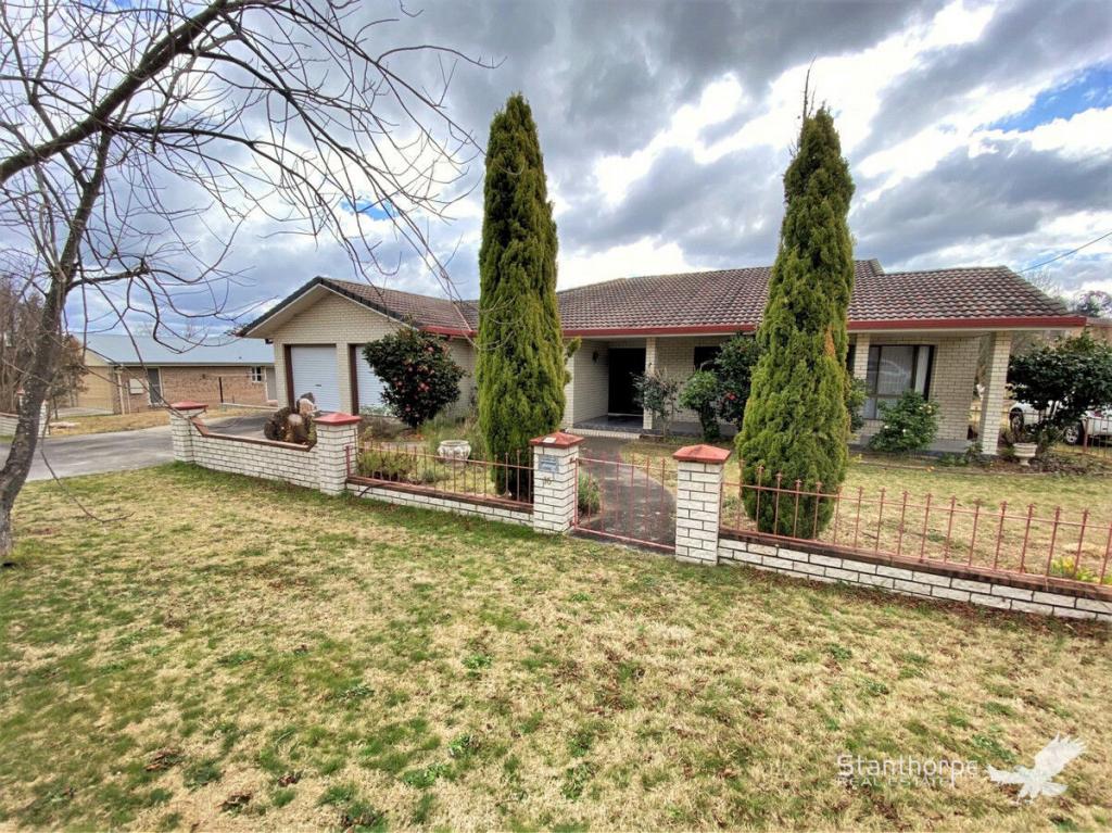 16 Pike St, Stanthorpe, QLD 4380