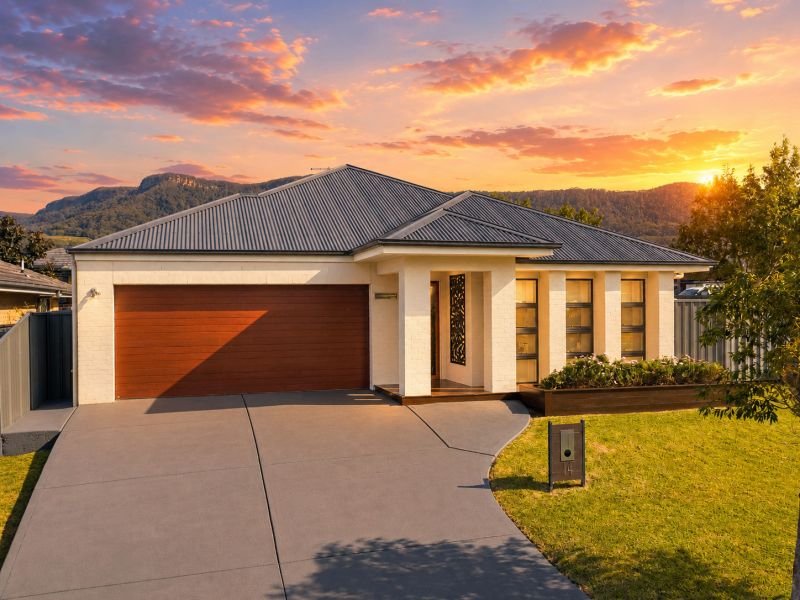 14 Hobbs St, Horsley, NSW 2530