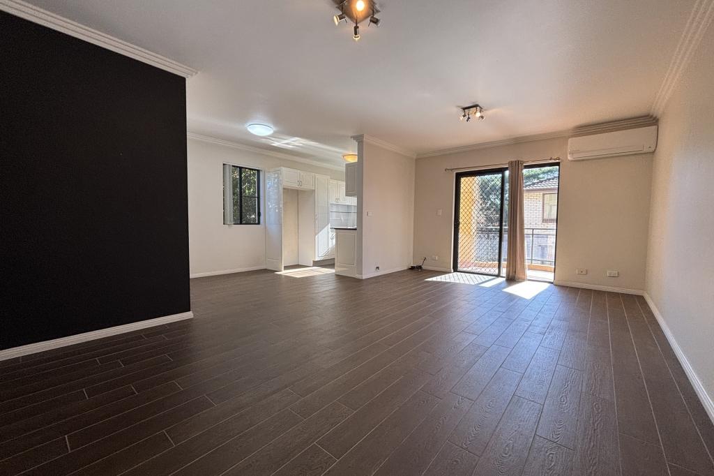 8/93-95 Clyde St, Guildford, NSW 2161