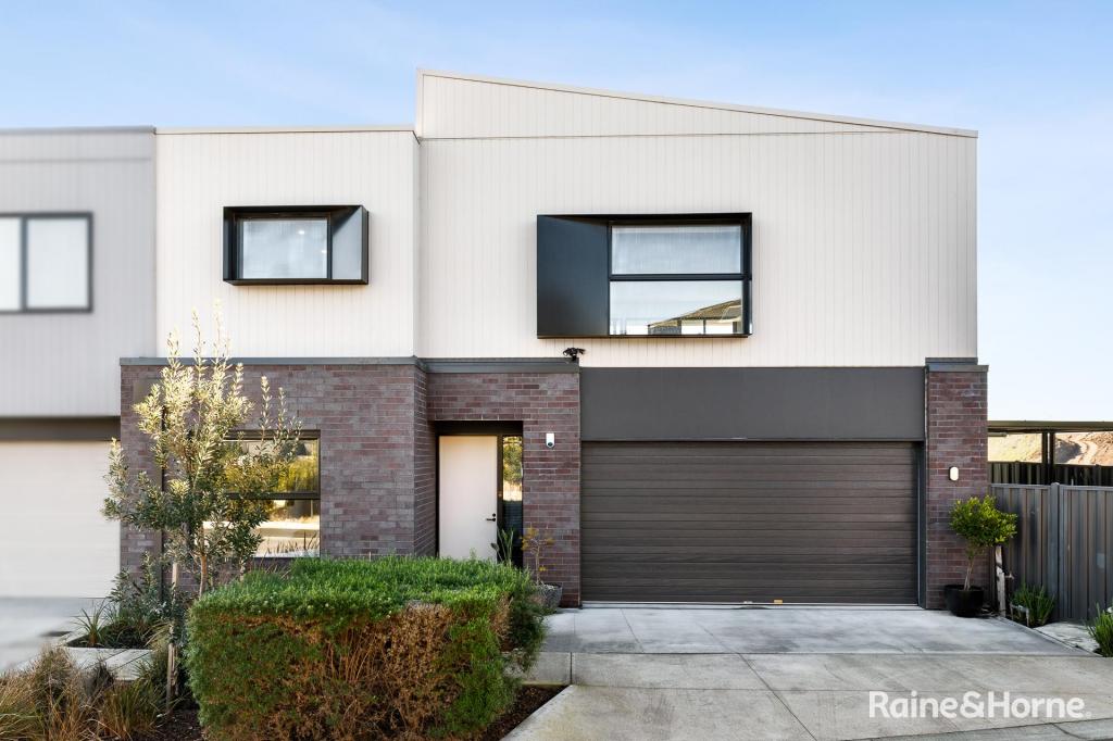 31 Shadowbox Ct, Sunshine North, VIC 3020