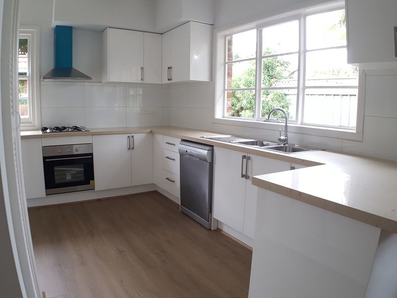 4 Sandham Ct, Elsternwick, VIC 3185