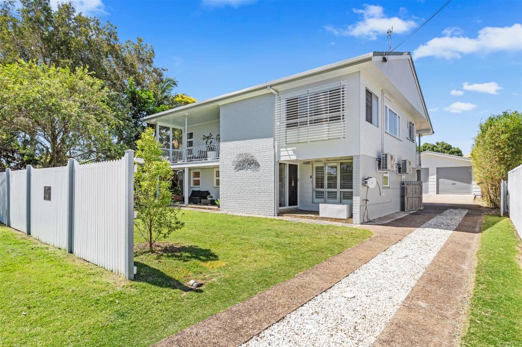 84 Miller St, Urangan, QLD 4655
