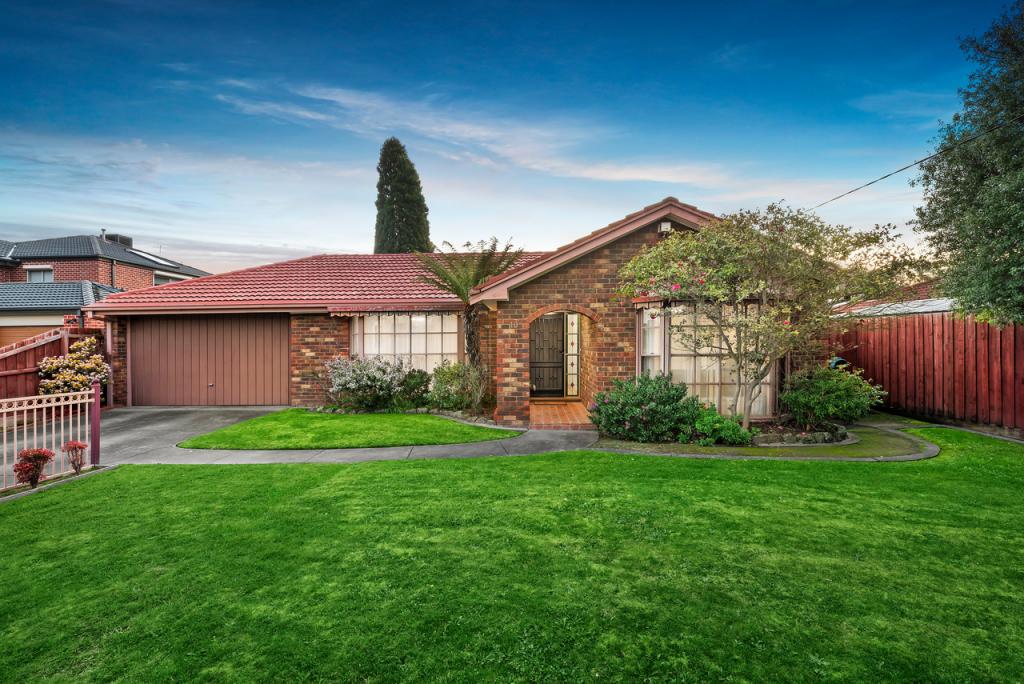 10 Blind Creek Lane, Wantirna South, VIC 3152