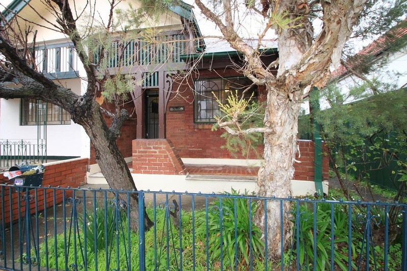86 DESPOINTES ST, MARRICKVILLE, NSW 2204