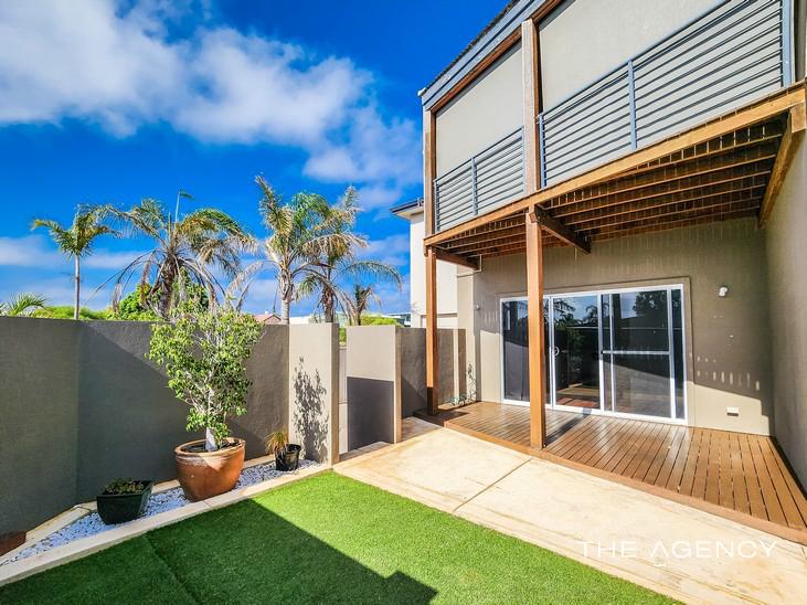 4/7 Mortimer St, Kalbarri, WA 6536