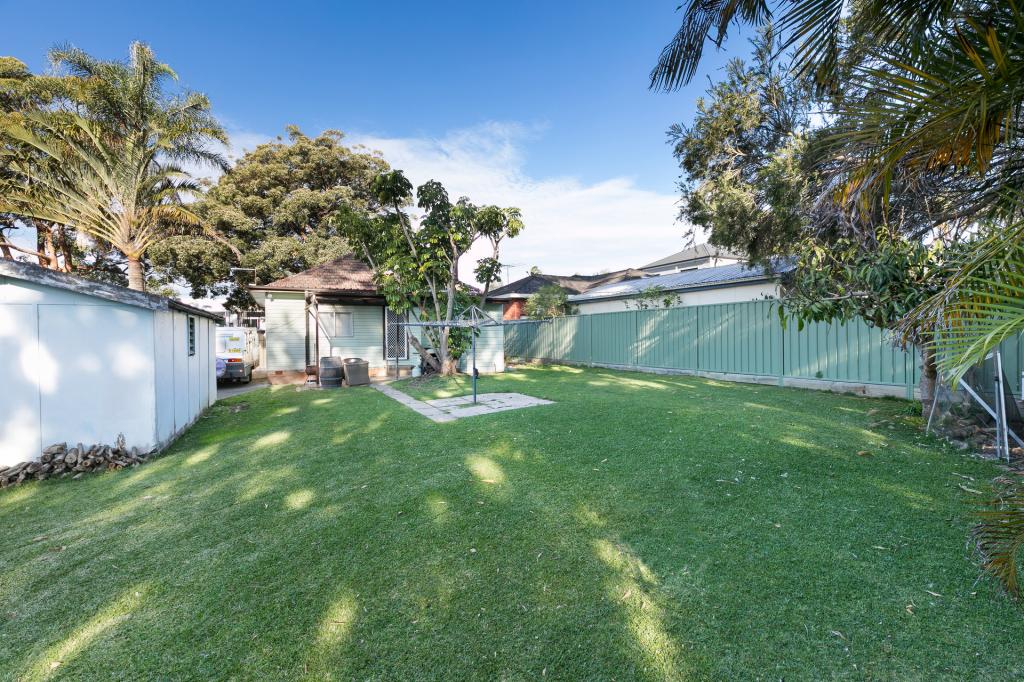 57 Kareena Rd, Miranda, NSW 2228