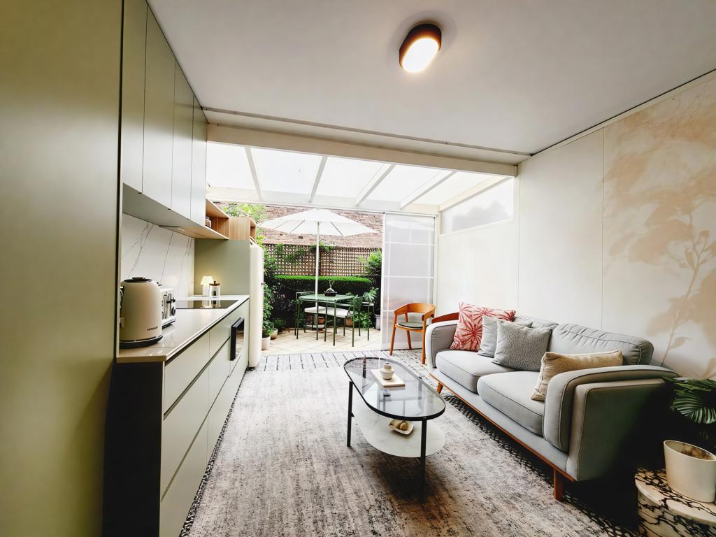 209/302 CROWN ST, SURRY HILLS, NSW 2010