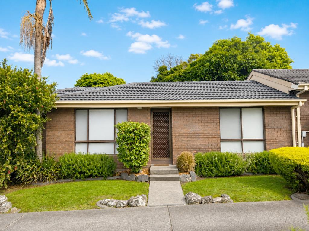 5/4 Starcross Ave, Croydon, VIC 3136