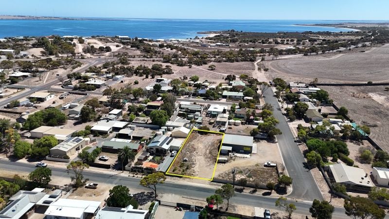 33 Mudge Tce, Streaky Bay, SA 5680