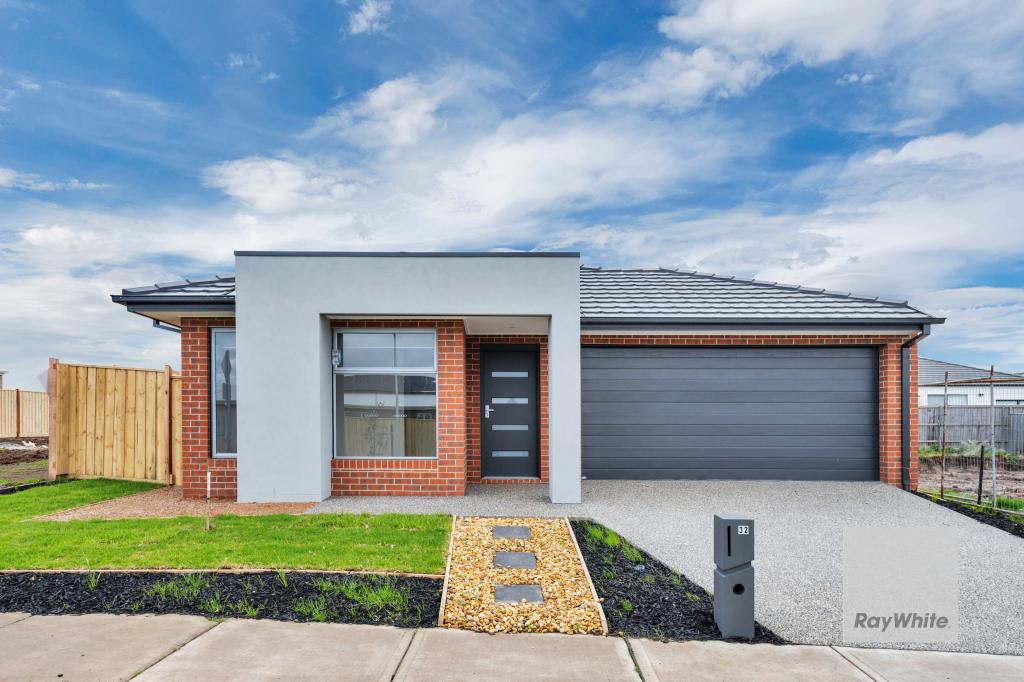 32 PALMATUM ST, SUNBURY, VIC 3429