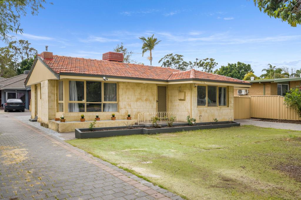 22 Connaught St, Forrestfield, WA 6058