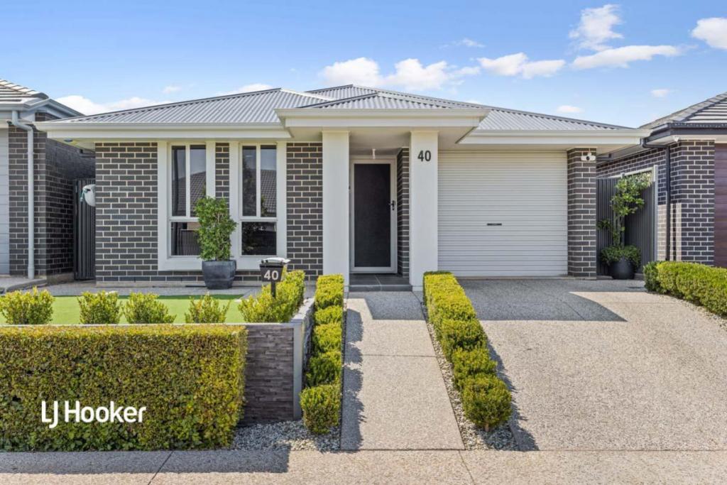 40 Burnlea Pde, Blakeview, SA 5114