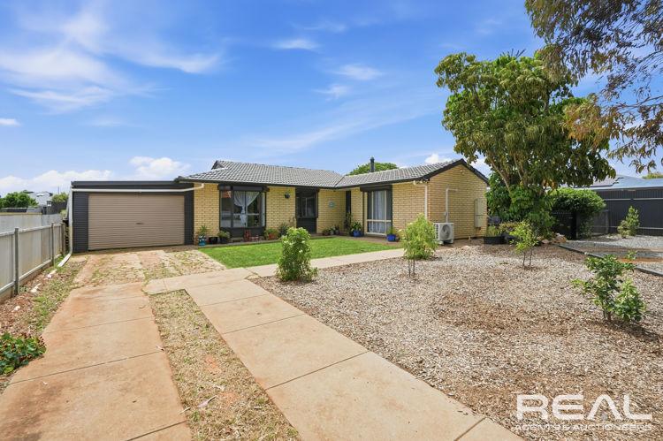 27 Churcher Ave, Blakeview, SA 5114