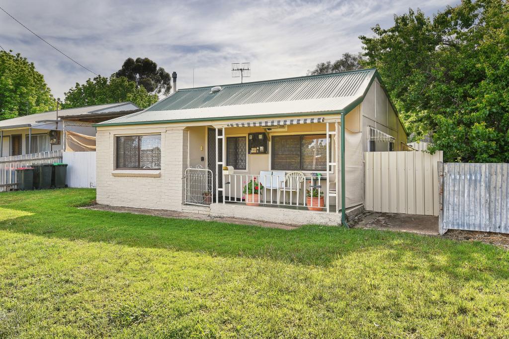 6 Denison St, Junee, NSW 2663