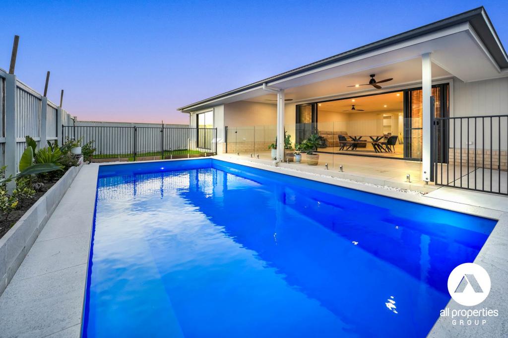 33 Napier Cres, Yarrabilba, QLD 4207