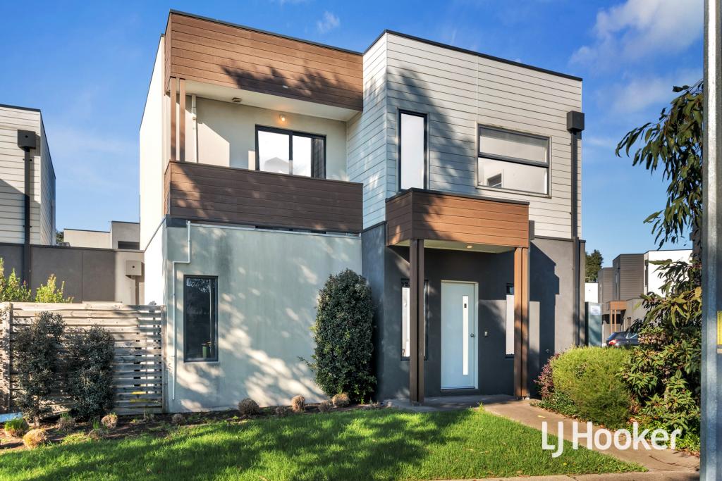 1 Dominic Rd, Pakenham, VIC 3810