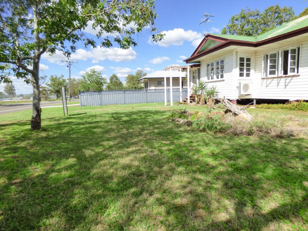 18 Russell St, Roma, QLD 4455