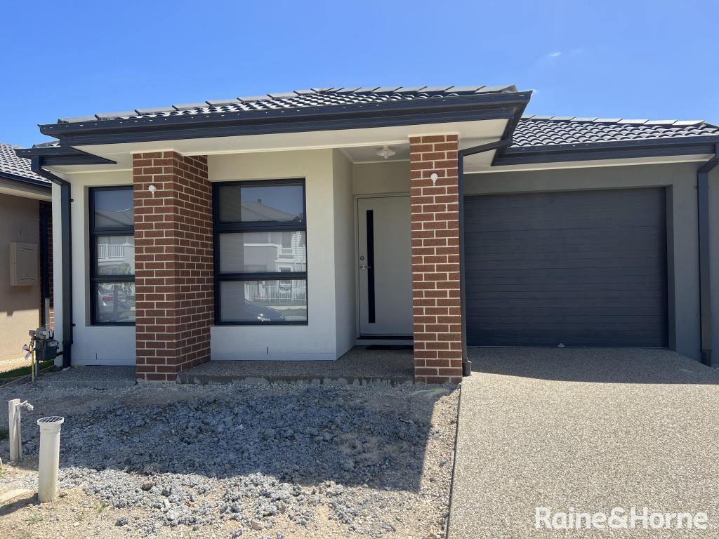 149 Carnival Bvd, Berwick, VIC 3806